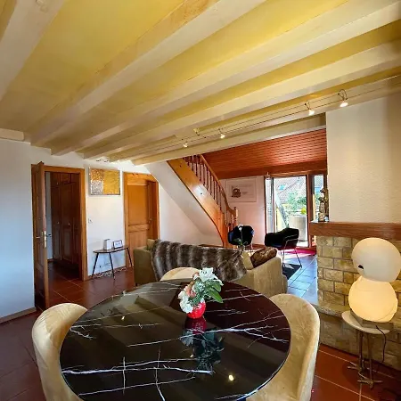 Duplex Confortable Avec Place De Parc