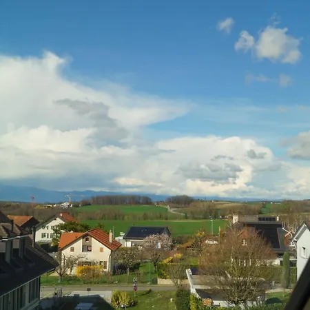 Duplex Confortable Avec Place De Parc * Gollion